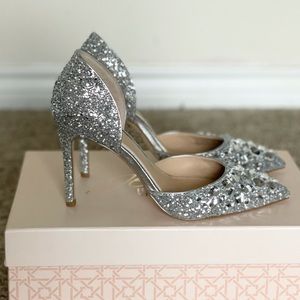 Badgley Mischka Jewel Upton Heels - brand new